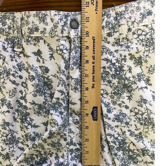 Hudson & Barrow Mens Floral Print Shorts Size 34 Preppy Casual Chino Flat Front - Picture 7 of 10
